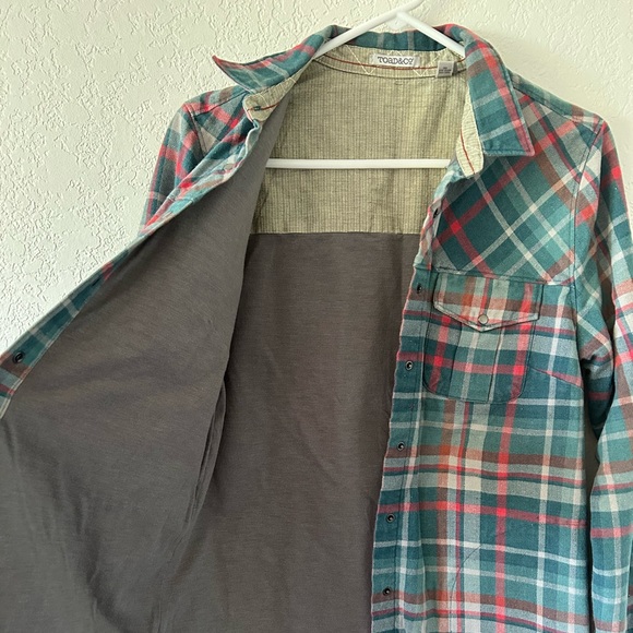 Toad and co Womens lined flannel with pockets. Size S - Picture 2 of 5
